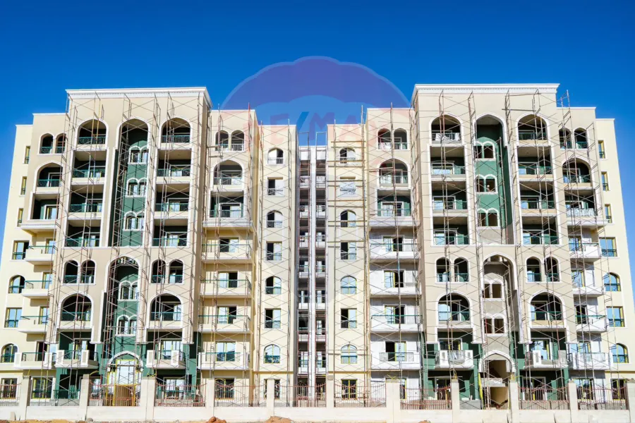 شقة للبيع 182 م (لافيردي - العاصمة الادارية)