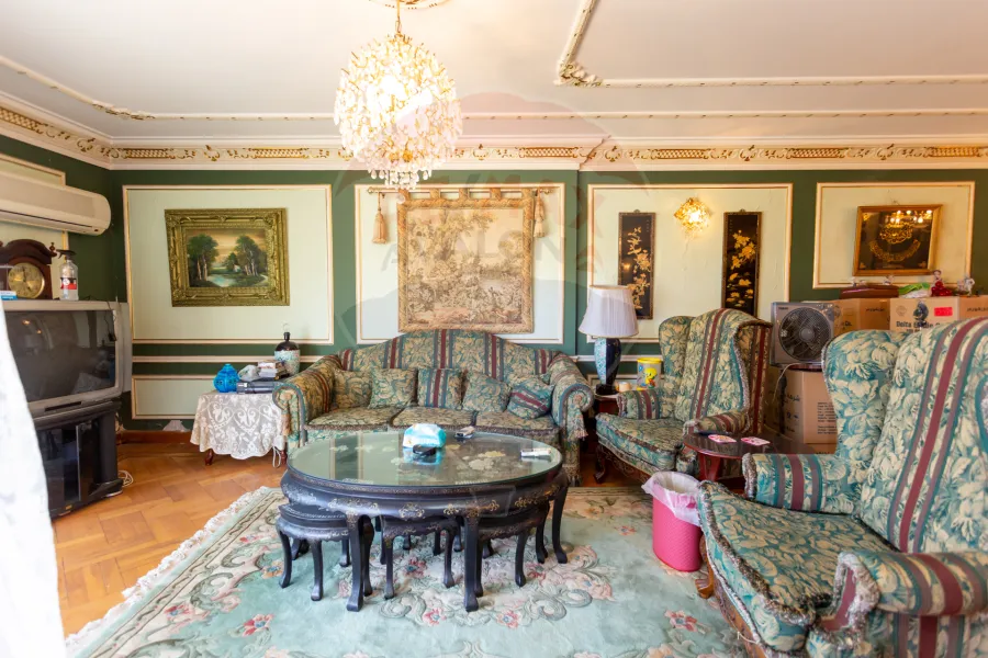 Apartment for sale 319 m Zezinia (Directly on the sea)