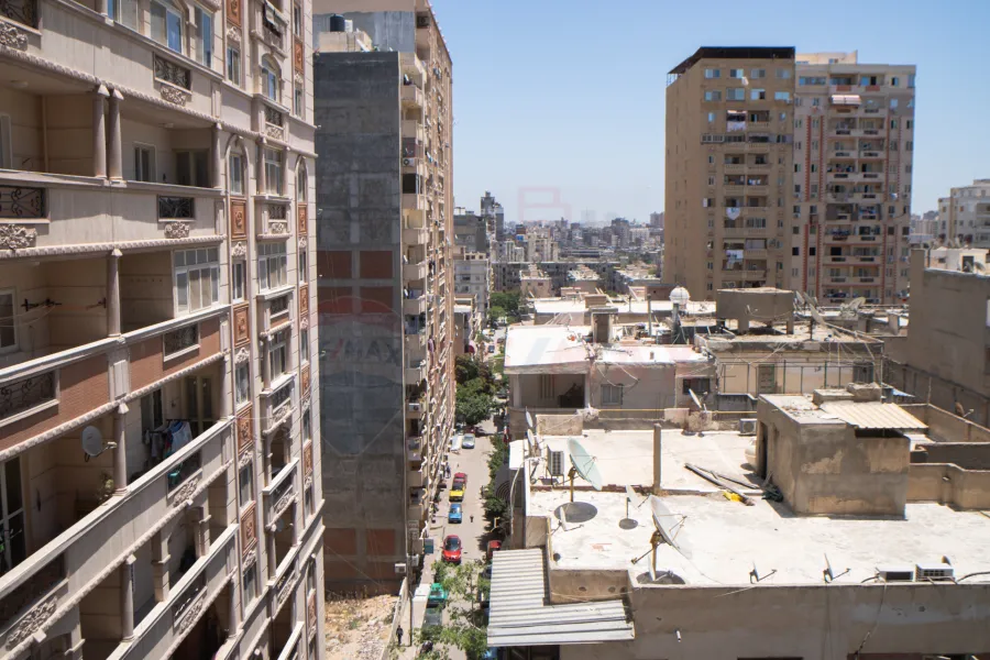 شقة للبيع 160 م بولكلي (ش المصحة)