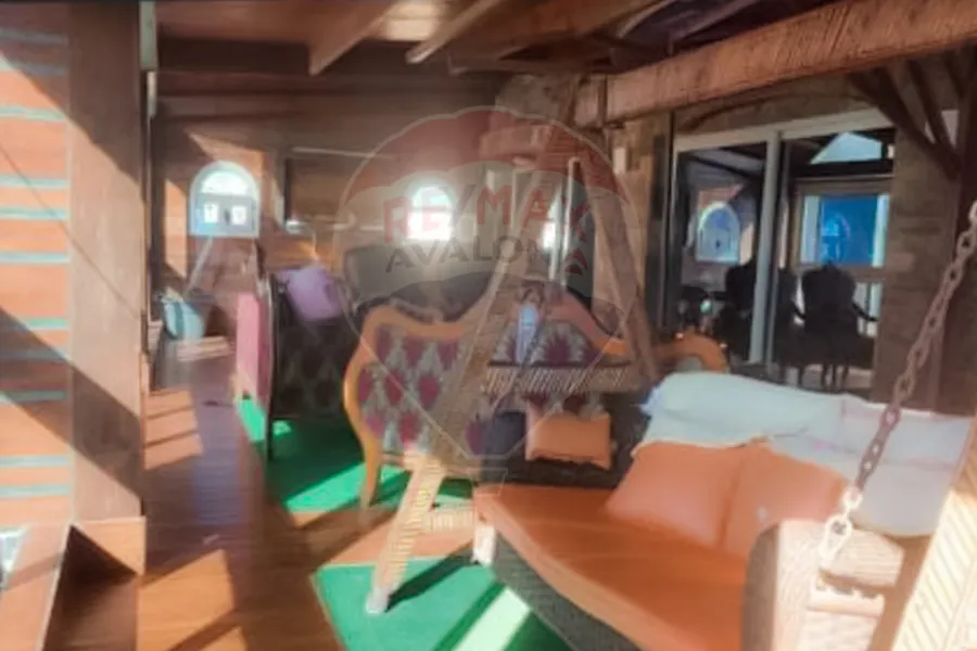 Duplex apartment for sale 650 m Sporting (Tiba St.)