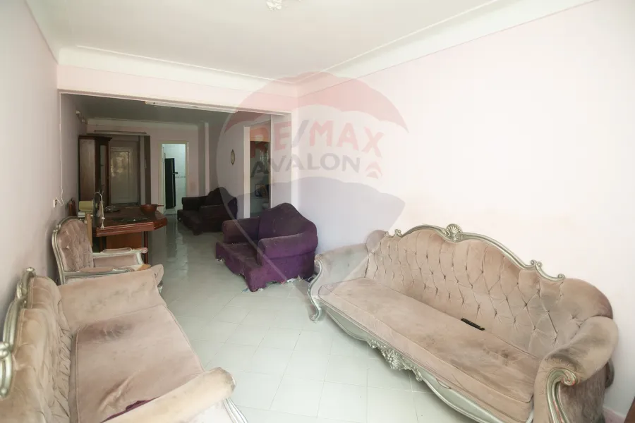 شقة للبيع 110 م كامب شيزار (ش هليوبوليس)