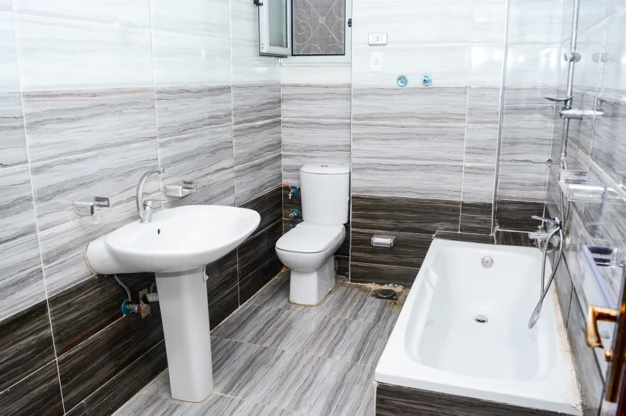 شقة للبيع 125 م العجمي ( ابو يوسف - الروضة الخضراء )