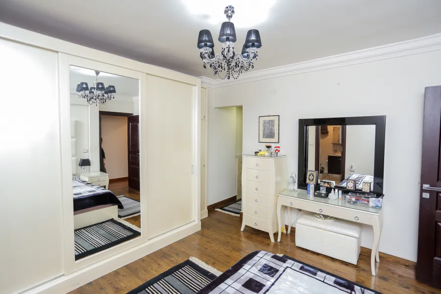 Apartment for sale 192 Roushdi (No 2 from Tram St)