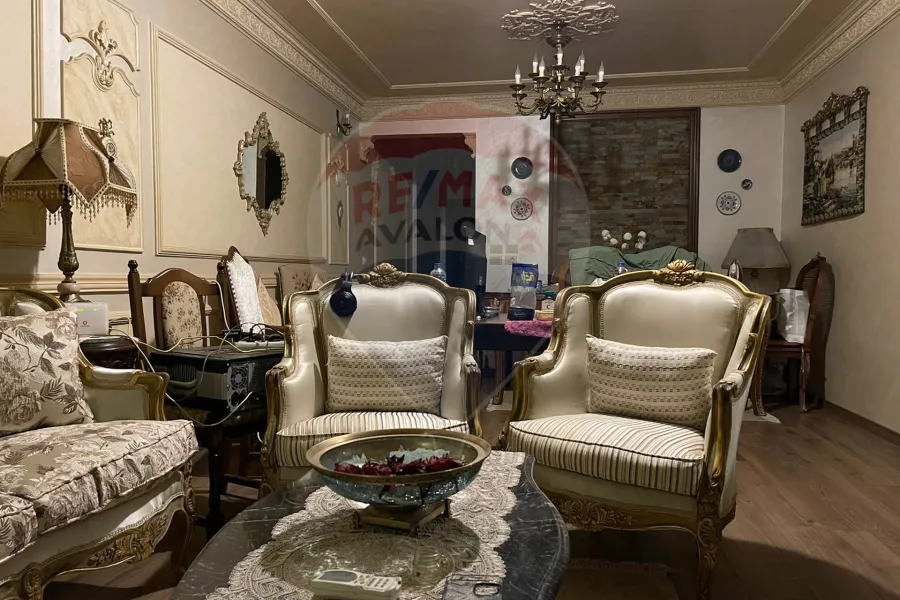 Apartment for sale 150 m Kafr Abdo (Amir Al Bahar st)