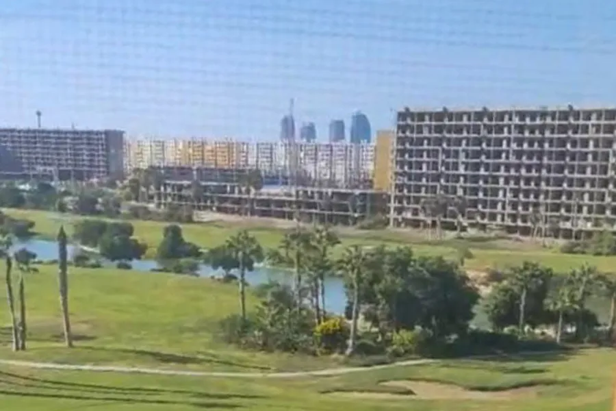 شاليه للبيع (بورتو جولف مارينا - منطقة VIP) 120 م