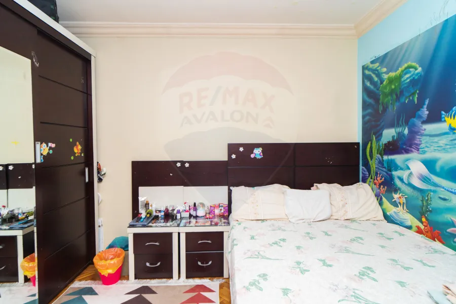 شقة للبيع 210 م سموحة (ش توت غنخ آمون)