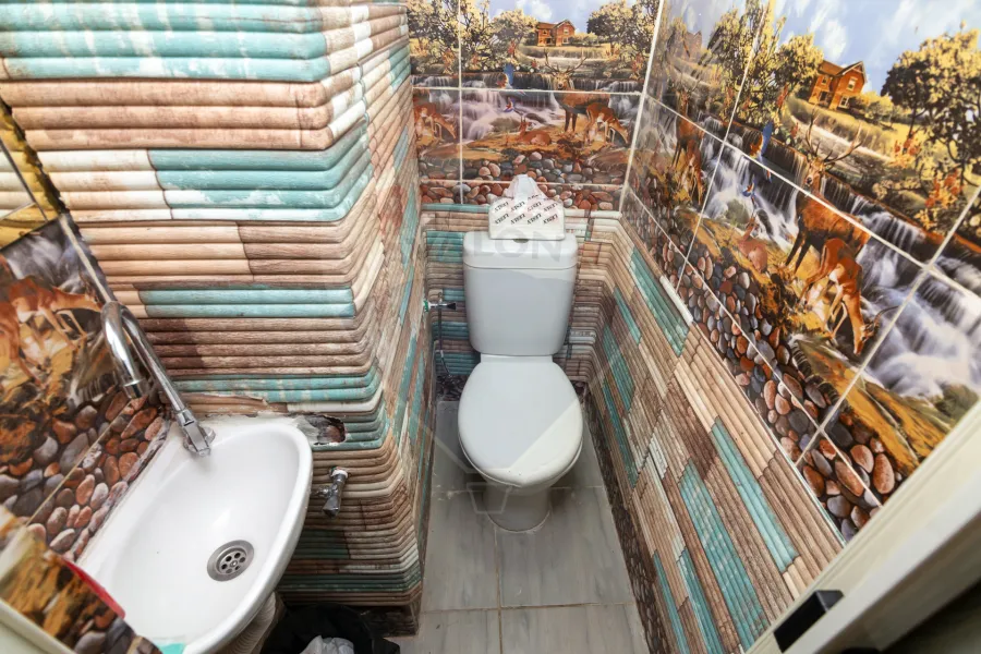 Cafe + Mezzan for sale 130 m + 70 m Camp Chezar (University Bridge)