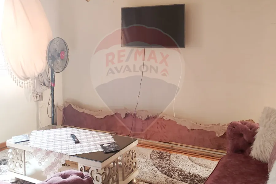 شقه للبيع 185 م سابا باشا (كومباوند رويال بلازا)