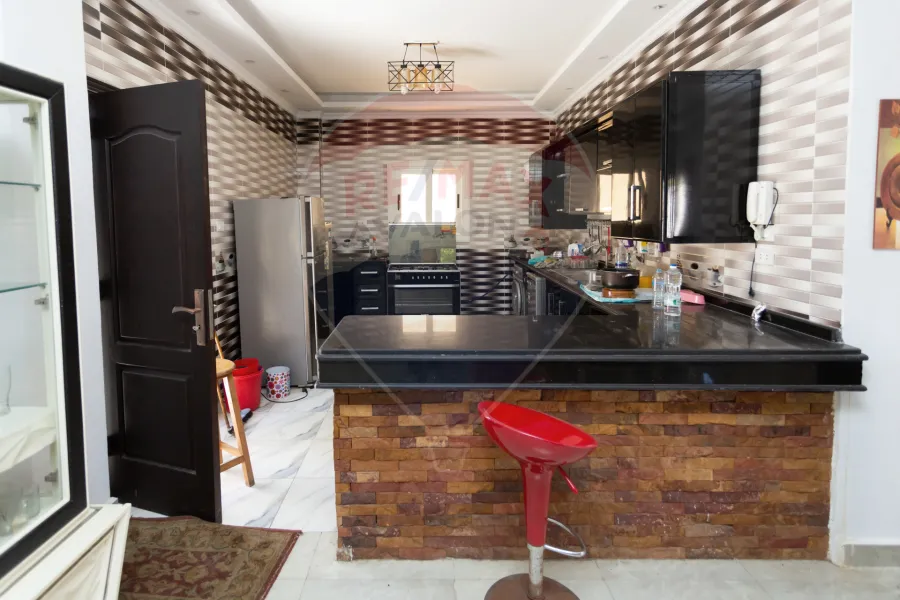 فيلا مستقلة للبيع 520 م الكينج مريوط (طريق الكافوري خلف عكنش)