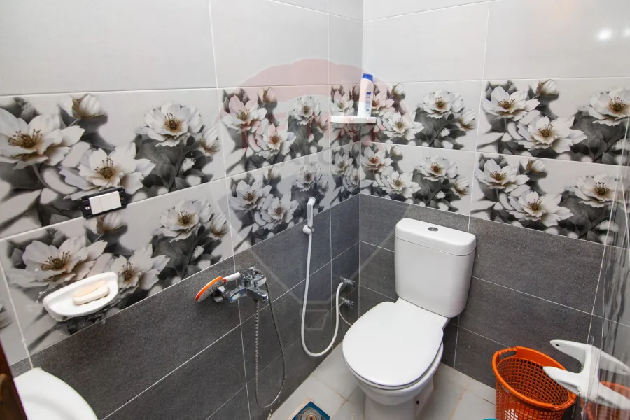 شاليه للبيع الساحل (قرية بلو فالى)