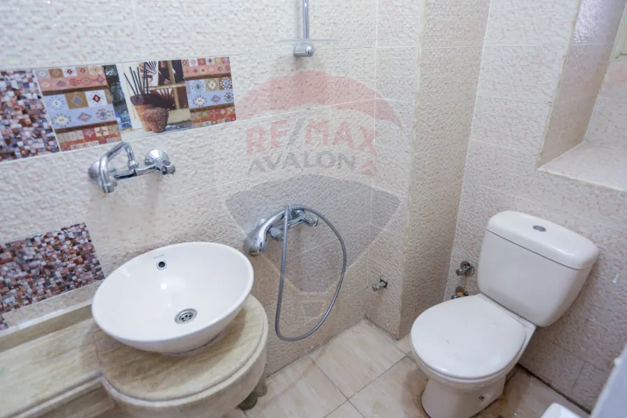 Administrative apartment for rent 105 m Sporting (on the tram)