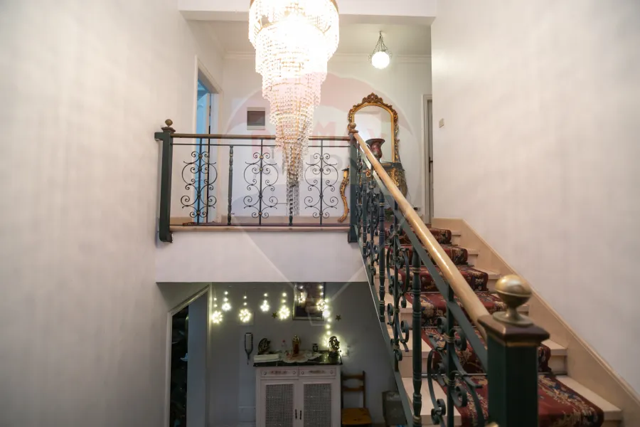 شقة دوبلكس للبيع 500 م جليم (خطوات للترام و ش أبوقير)