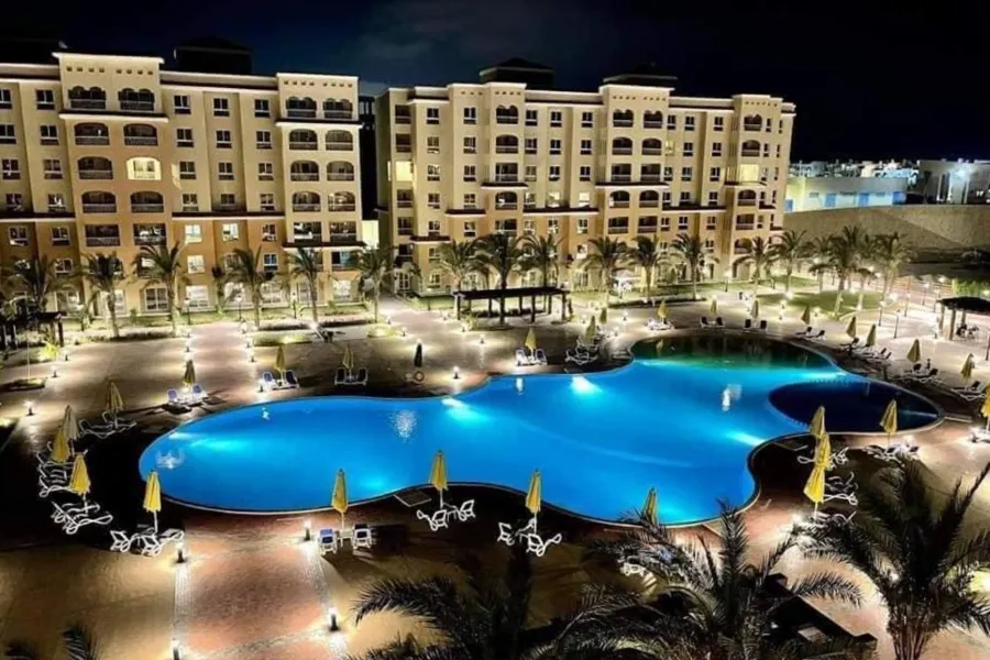 Studio for sale (Aqua view)