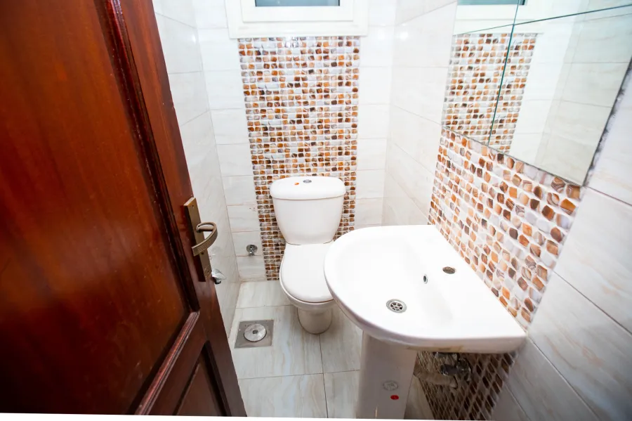 شقه للبيع 130م لوران (خطوات من شارع الأقبال و البنك الأهلي)