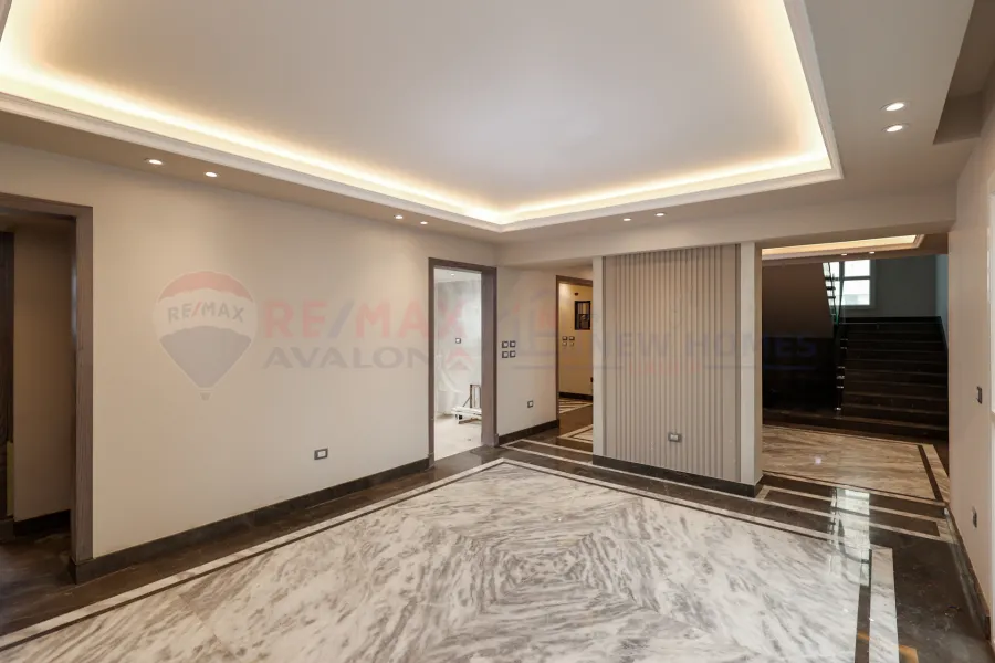 فيلا مستقلة للبيع الساحل (مارسيليا بيتش 4 - سيدي عبد الرحمن) 900 م