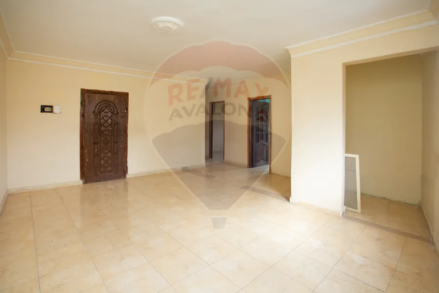 Apartment for sale 120 m in Sidi Gaber (Cleopatra - steps from Abu Kir Street)