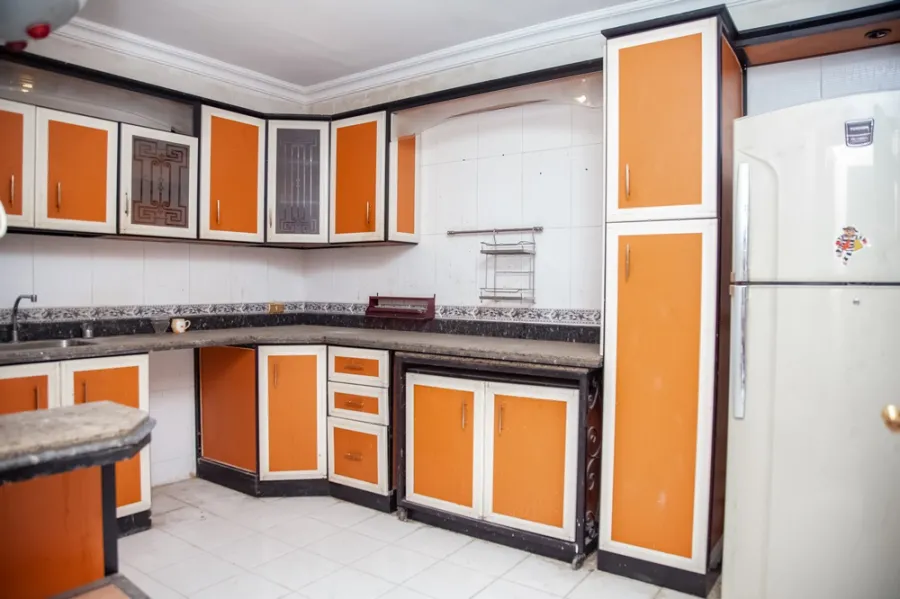 Apartment For Sale 330m Roushdy ( Soryia St.)