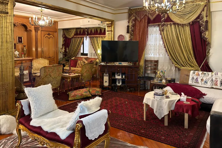 Apartment for sale 180 m Louran (Al-Iqbal St. directly on tram)