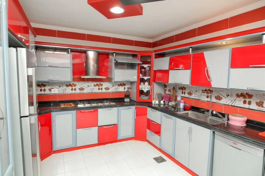 Apartment For Sale 220m El-Montaza (Malk Hafney St. - Infront Of Elmontaza Gardens)