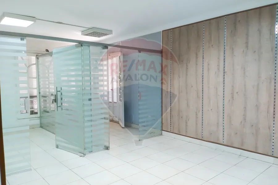 شقة إداري للإيجار 125 م سموحة (المربع الذهبى - أمام المركز الاوليمبى)