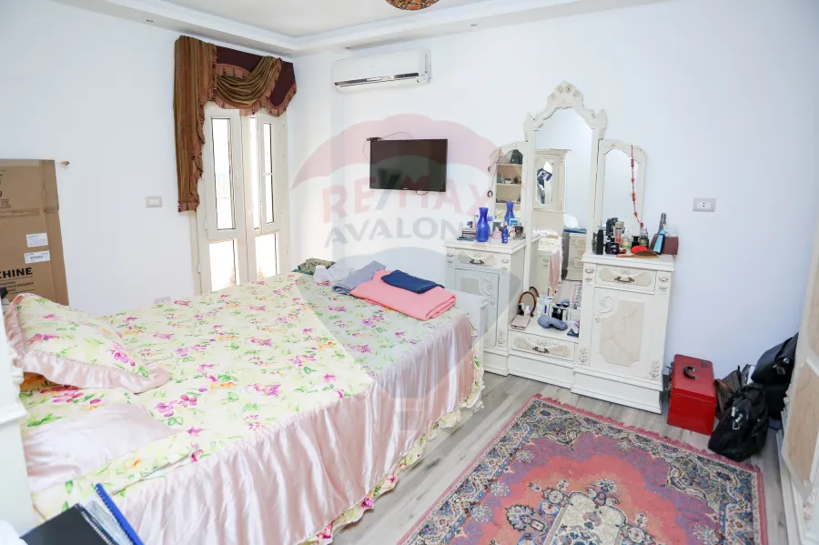 Apartment For Sale 180 m Miami ( Steps From Esawi St.)