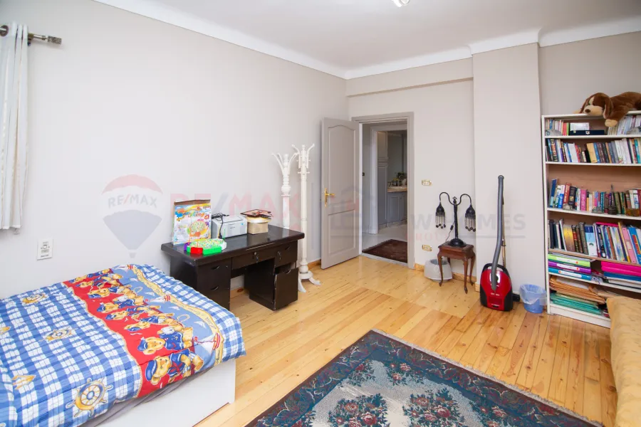 Apartment for sale 280 m Louran (Abo Qir st. - brand building)