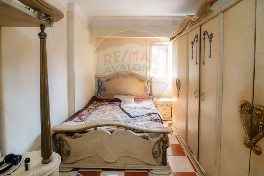 شقة للبيع 110 م كامب شيزار (ش هليوبوليس)