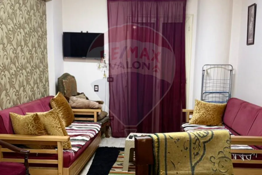 شقة للايجار 105 م سيدي جابر (ش المشير)