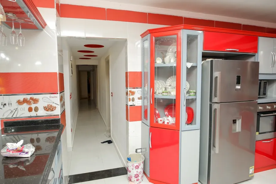 Apartment For Sale 220m El-Montaza (Malk Hafney St. - Infront Of Elmontaza Gardens)