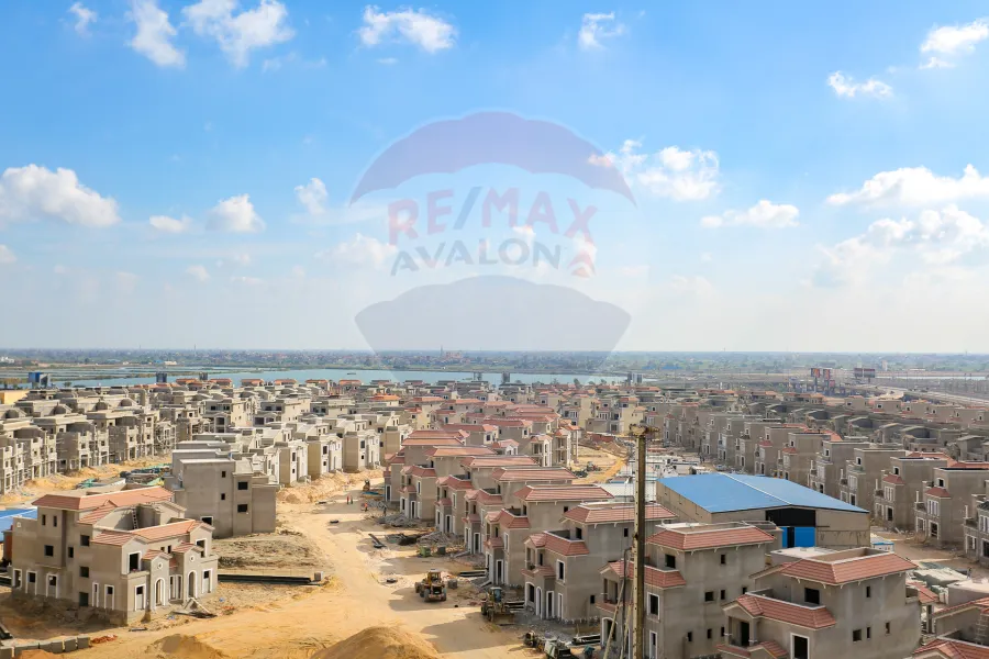 Townhouse Villa 350 m for sale Sawary (Saudi Egyptian)