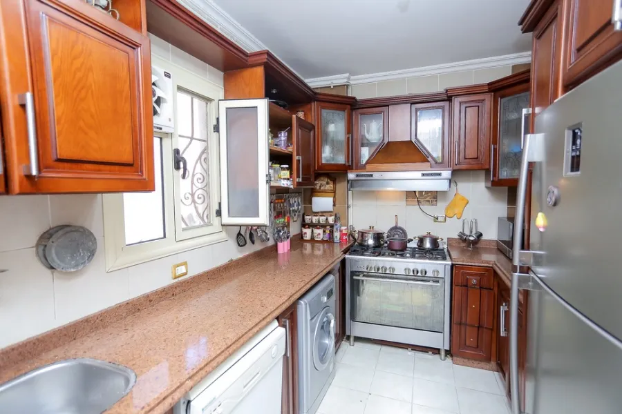 شقة للبيع 170م ببولكلي ( مدخل كفر عبده )