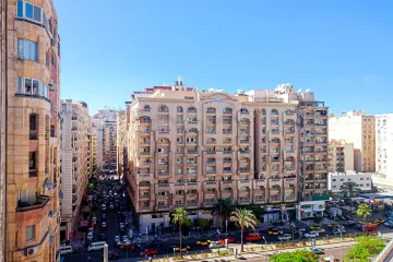 شقة للايجار المفروش 150 م سموحه (متفرع من ش فوزي معاذ)