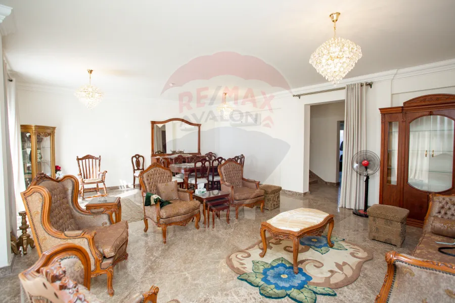 Twin house for rent 270 m King Mariot ( Jewar )