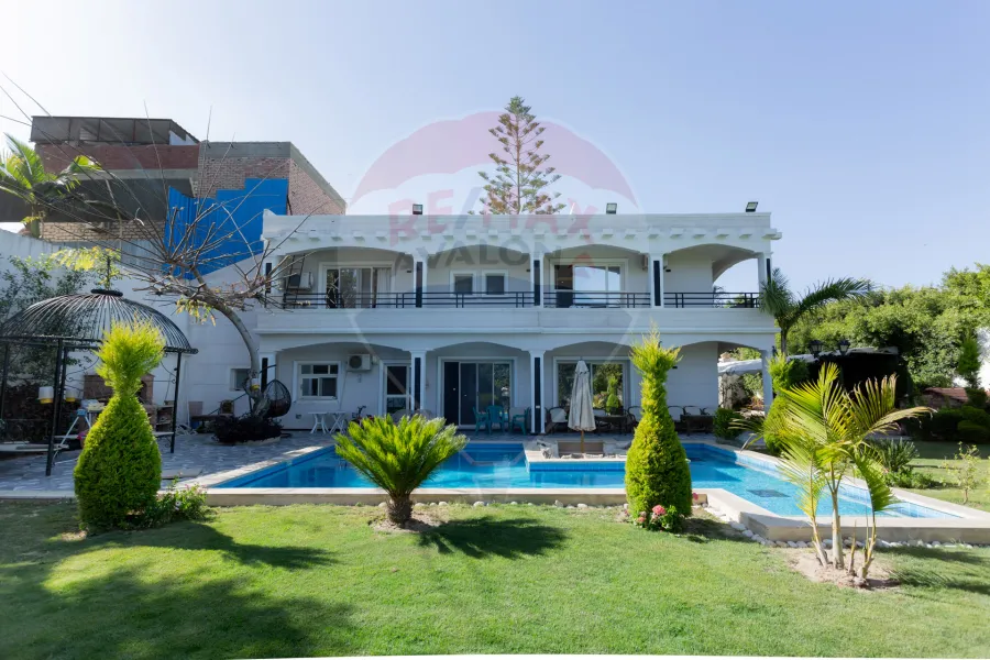 Villa for sale 1,000 m Al-King Mariout (New king St.) - 12,000,000 EGP