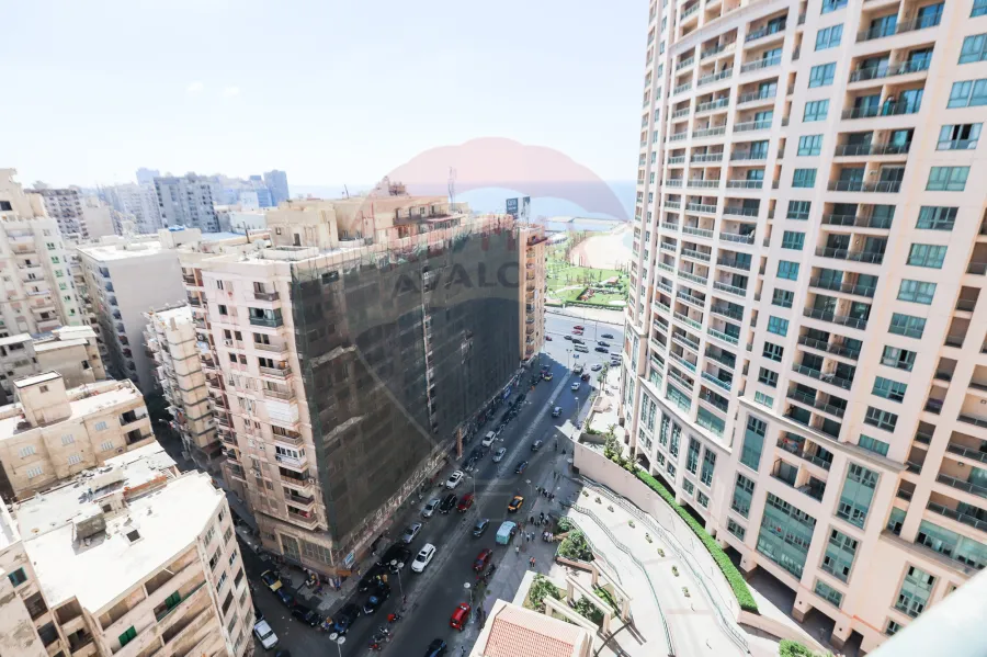 Apartment For Sale 136 m San Stefano (four season)