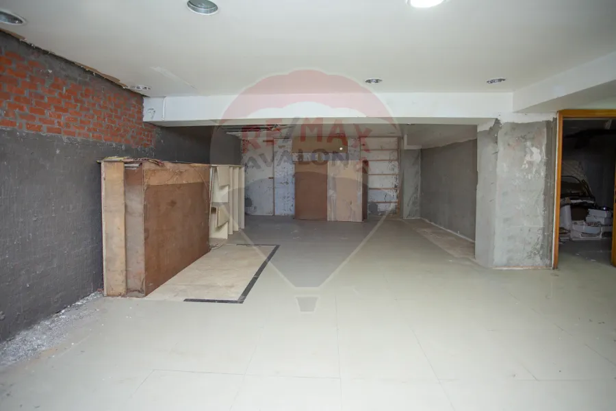 Shop + Mizzan for rent 420 Al-Mansheya (alsabe banat st)