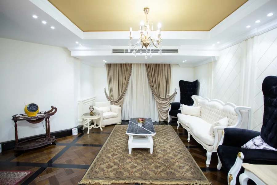 شقة فاخره للبيع 255م وابور المياه