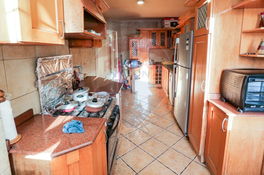 بنتهاوس للبيع 520 م سموحة ( شارع مصطفي كامل )