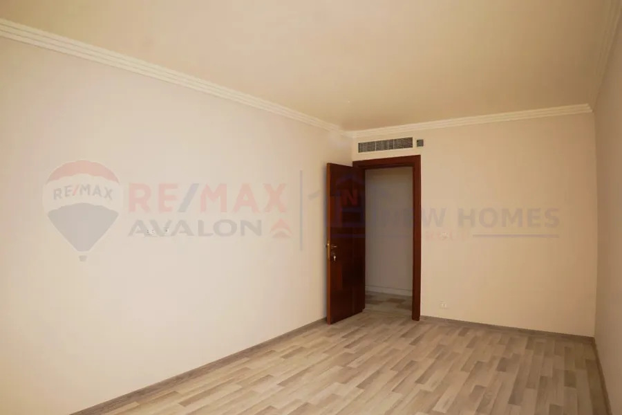 Apartment for sale 329 m Gleem (Abo Qir st.) - first residence