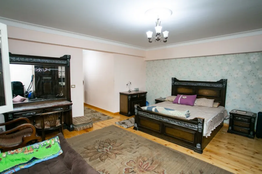 شقة للبيع 289م سموحة - ش الصفا - خطوات من ش أدمون فريمون