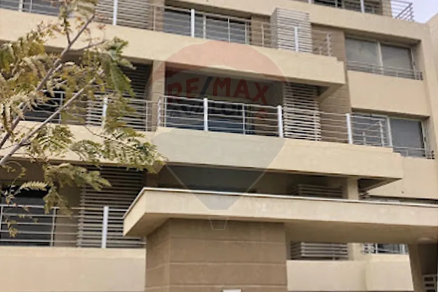 شقة للبيع 205 م القاهره الجديده ( بالم هيلز - كابيتال جاردنز )