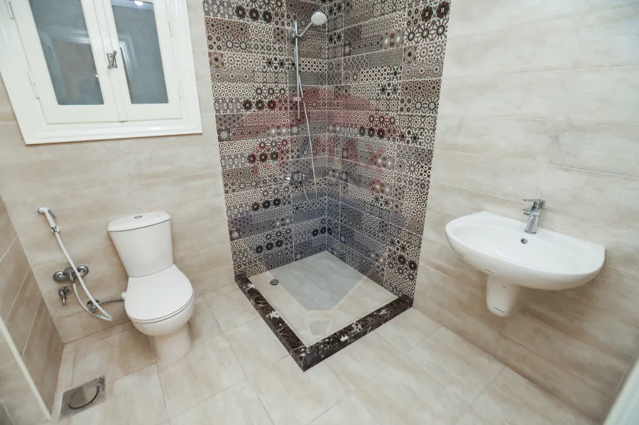 Apartment for sale 260 m ElAsafra (Beside Rose Asafra Hotel - Direct View on the sea)