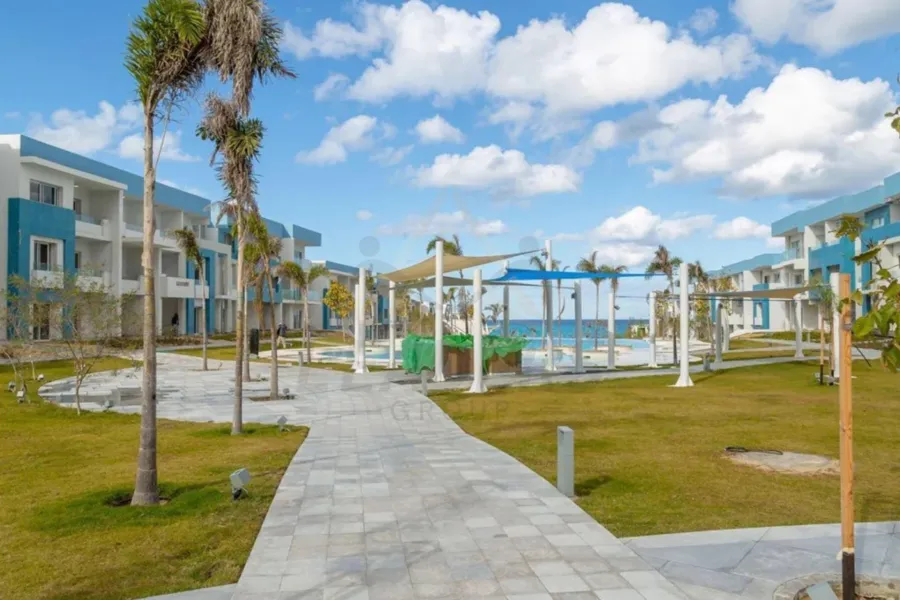 شاليه للبيع (فوكا باي - راس الحكمه) 80 م