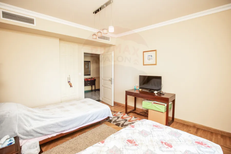 Apartment for sale 396 M San Stefano (four seasons)