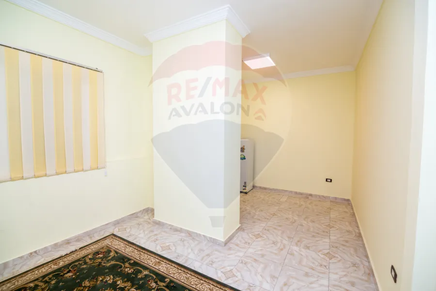 Administrative Apartmen for sale 200 m Camp Shizar (Omar Lotfy St. - Directly on the tram)