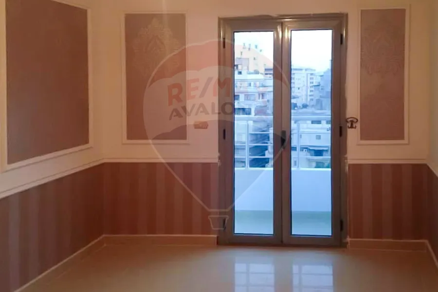 Apartment for sale 153 meters, Gleem, in front of Al-Marghani Palace