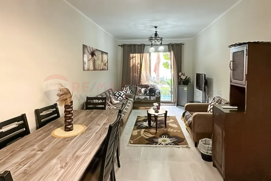 Ground chalet with garden for sale (Aqua View)