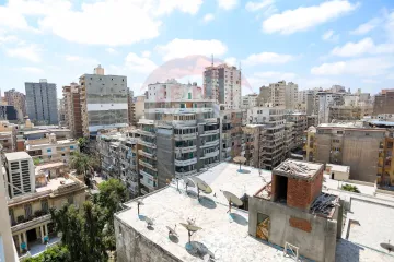 شقة للبيع 194 م زيزينيا (كومباوند بشارع ابو قير الرئيسي)