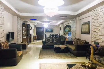 شقة للايجار  235 م  جليم (أمام بنك ابو ظبي)