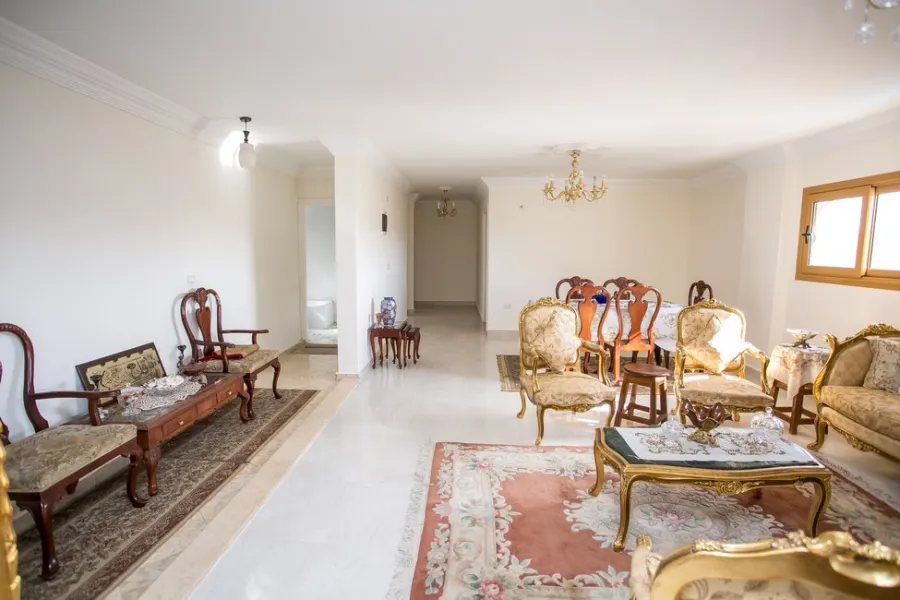 Apartment For Sale 230m Smouha (Branched From Albert El-awl St.)
